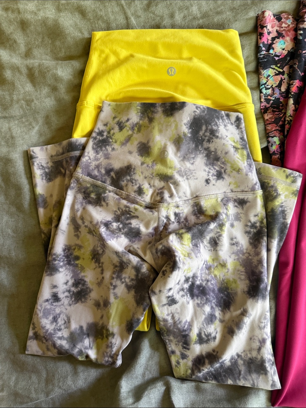 lululemon athletica Leggings - Picture 2 of 2
